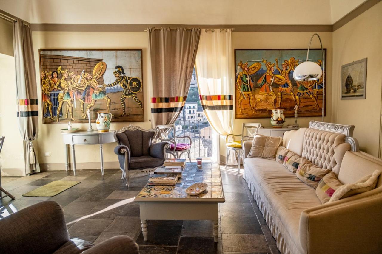 Апартаменти Jasmine Modica Luxury House Екстер'єр фото